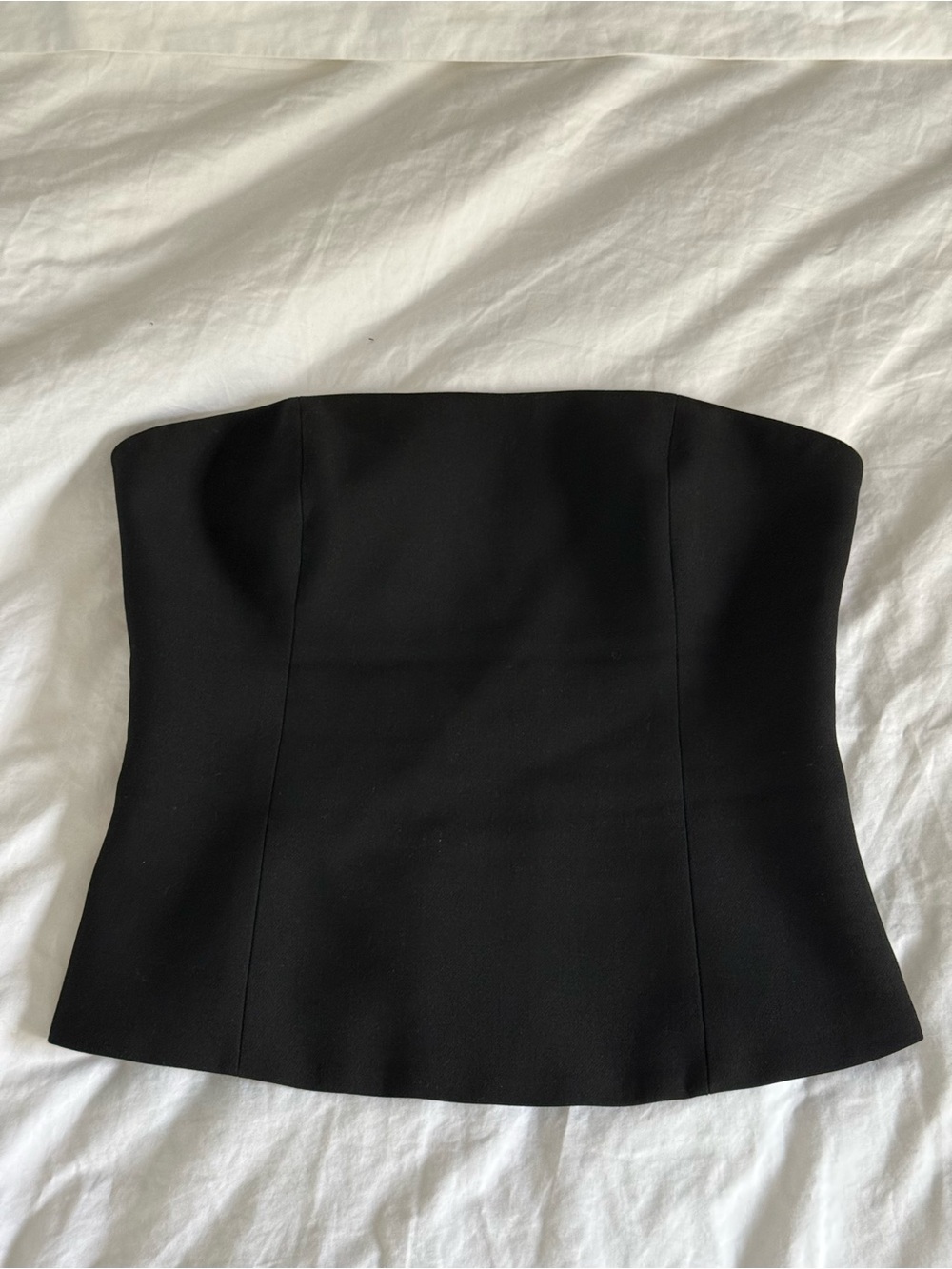 Aritzia Headline Busier Top in Black - Picture 3 of 6